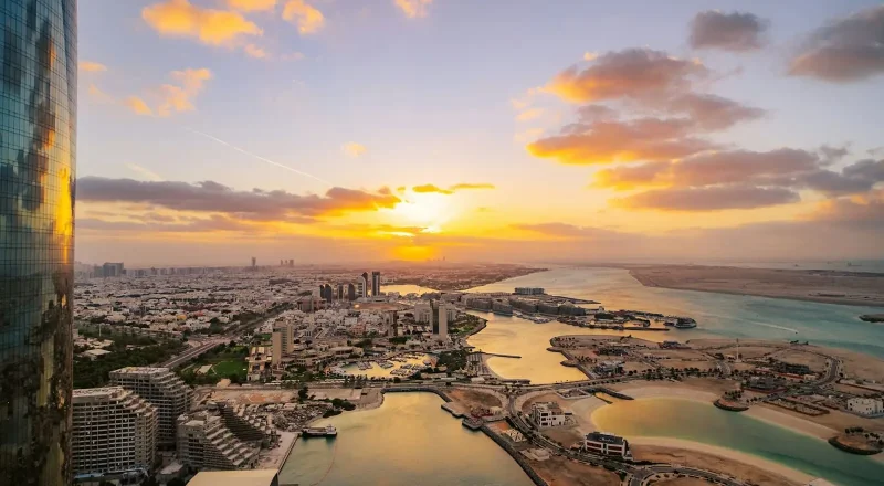 Dubai, Abu Dhabi & Ras Al Khaimah Compared